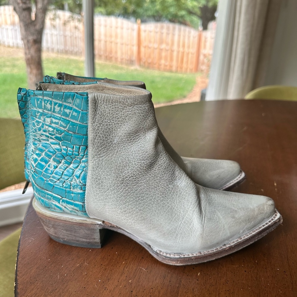 Freebird Women's Rule Booties size 6